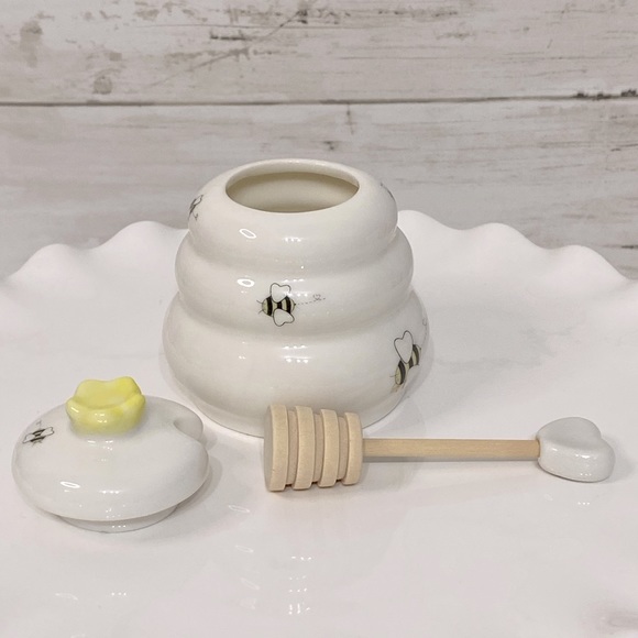 Ceramic Mini Honey Pot with Wooden Dipper - Picture 1 of 8
